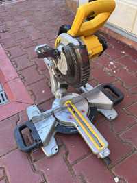 Circular DEWALT DCS365