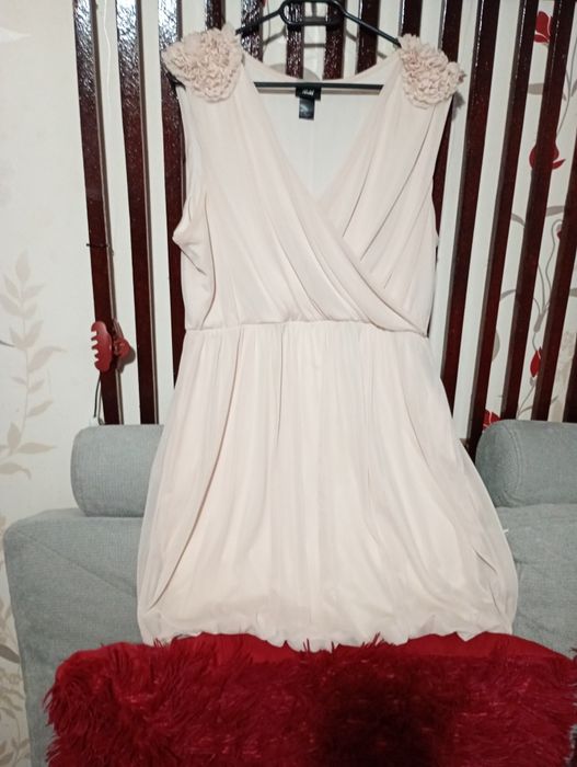 Rochie eleganta culoare alb, mărimea L