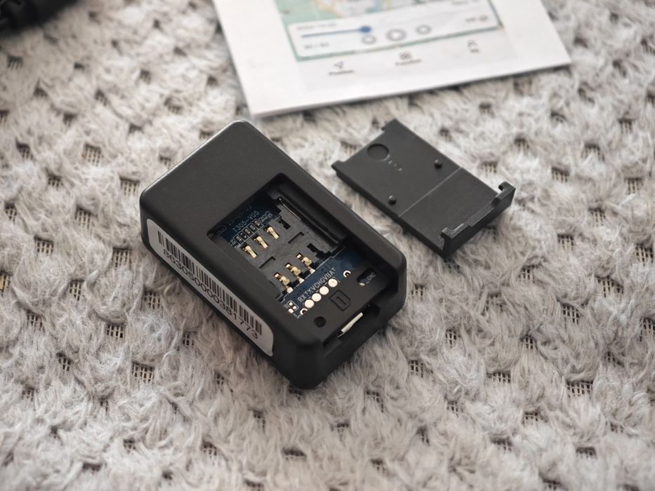 Gps Tracker, Localizare Gps cu ascultare
inregistrare prin SIM