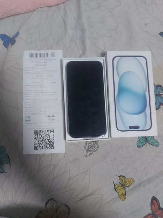 Продам айфон 15.