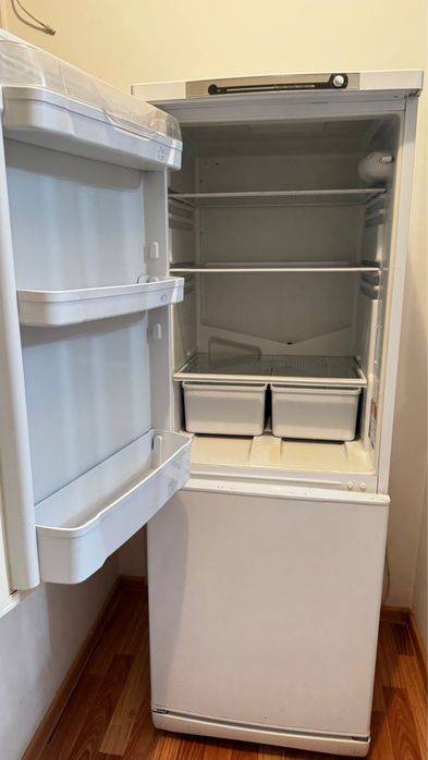 Холодильник продам