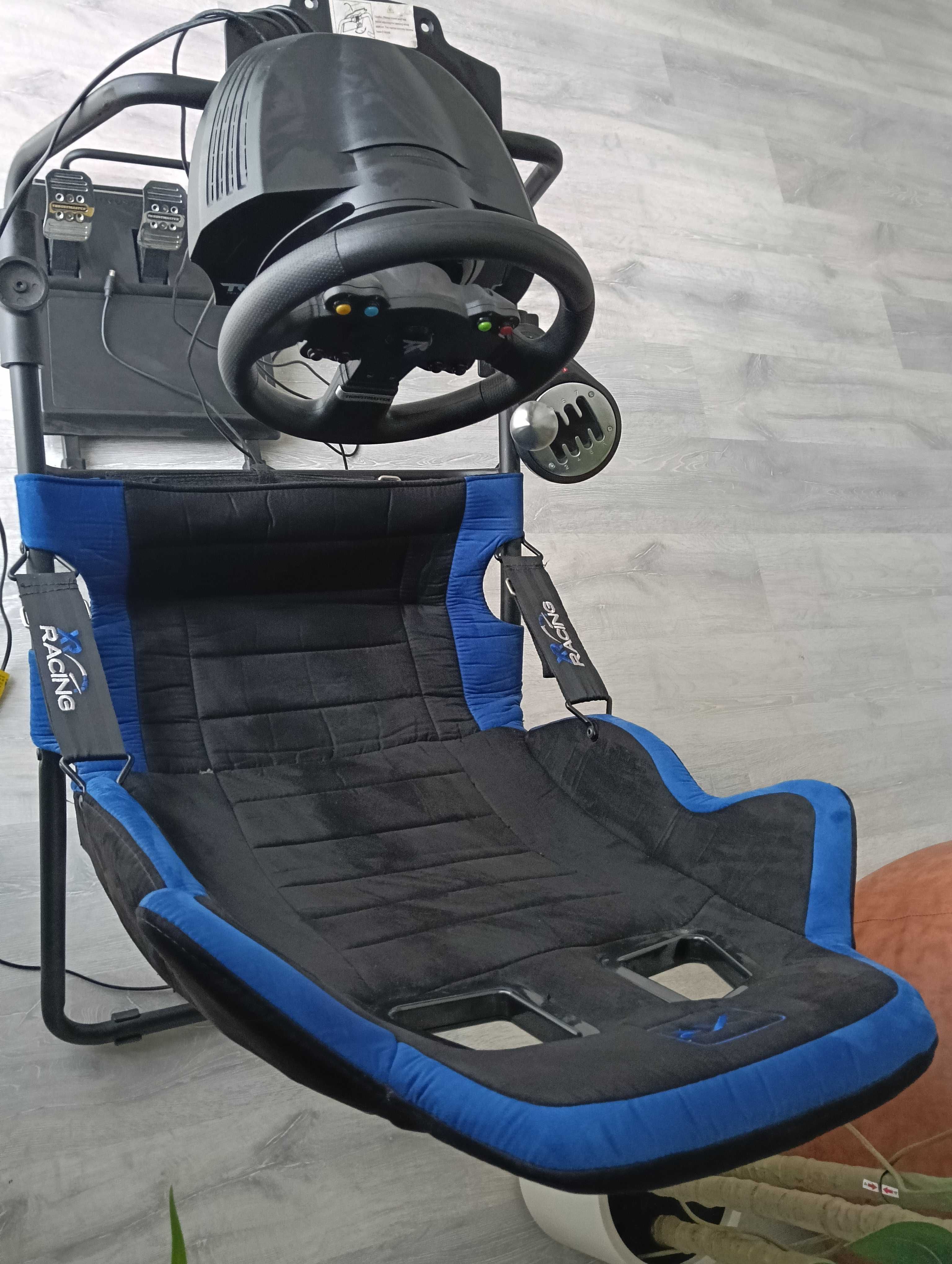 Volan gaming Thrustmaster TMX PRO plus Playseat