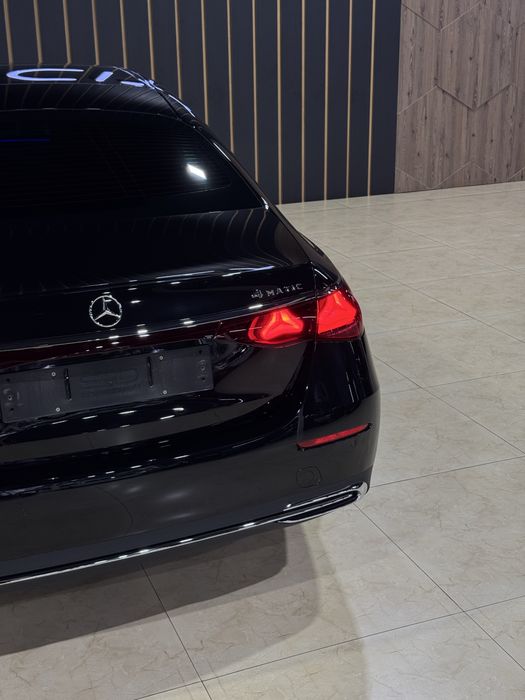 Mercedes benz W214 E-300 germany