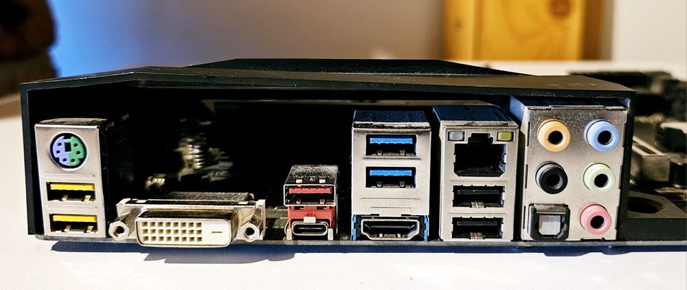 Placa baza Gigabyte Z270X Ultra Gaming RGB NVMe socket 1151