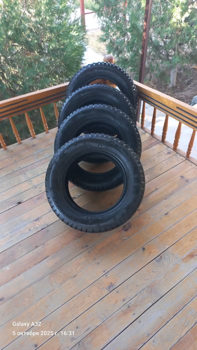 Зимние шины 185/65R14