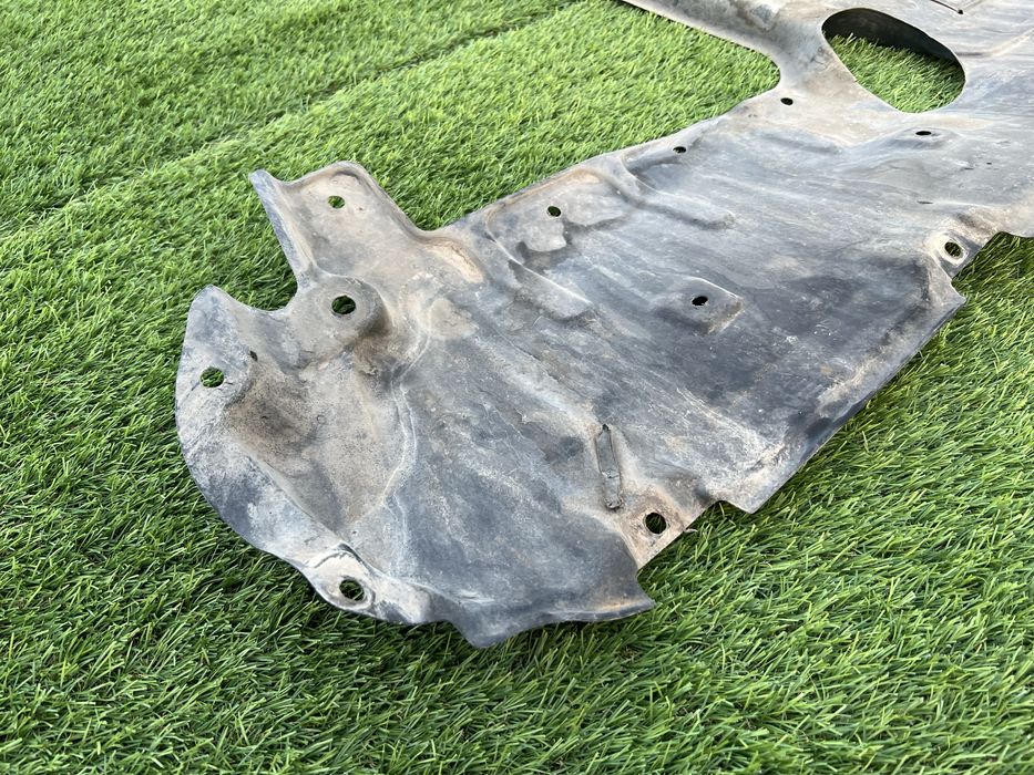 Кора под мотора Rav4 2006 бензин