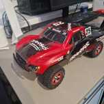 Traxxas SLASH 1/16 4x4