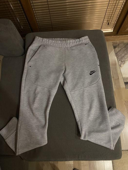 Сива долница Nike