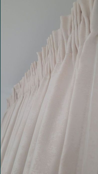 Draperie crem deschis