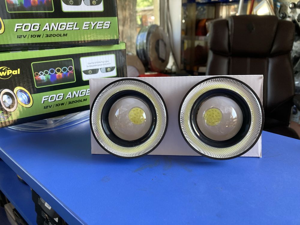 Led халогени с ангелски очи 12V 89mm / лед халогени