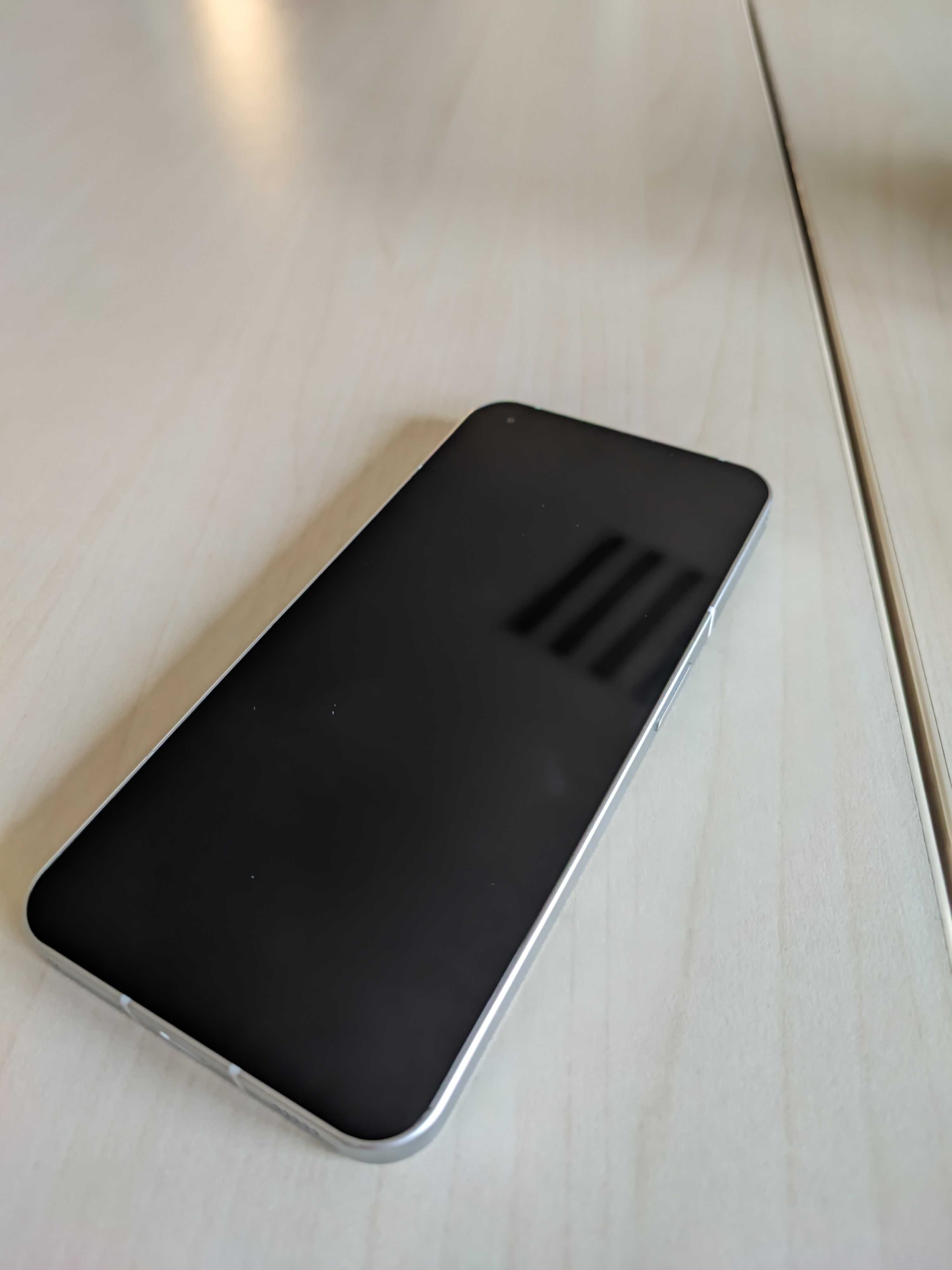 Nothing Phone 1 - 8/256GB, Бял цвят