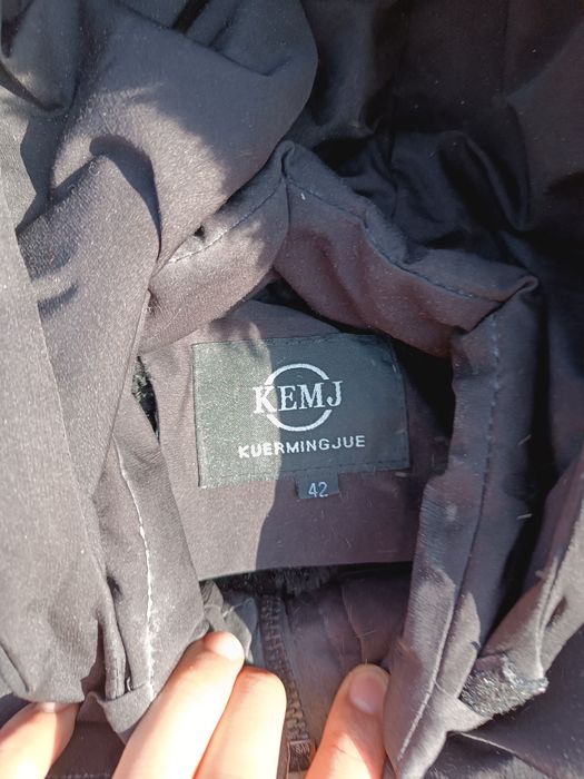 Куртка на мальчика 11-12 лет 42 размер