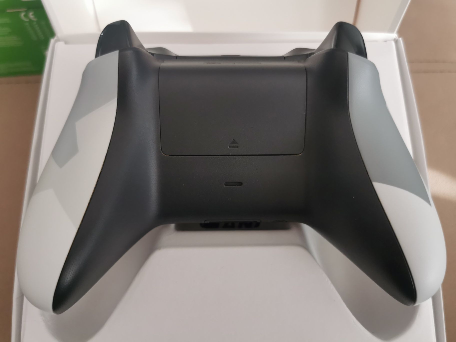 Xbox One Winter Forces Controller