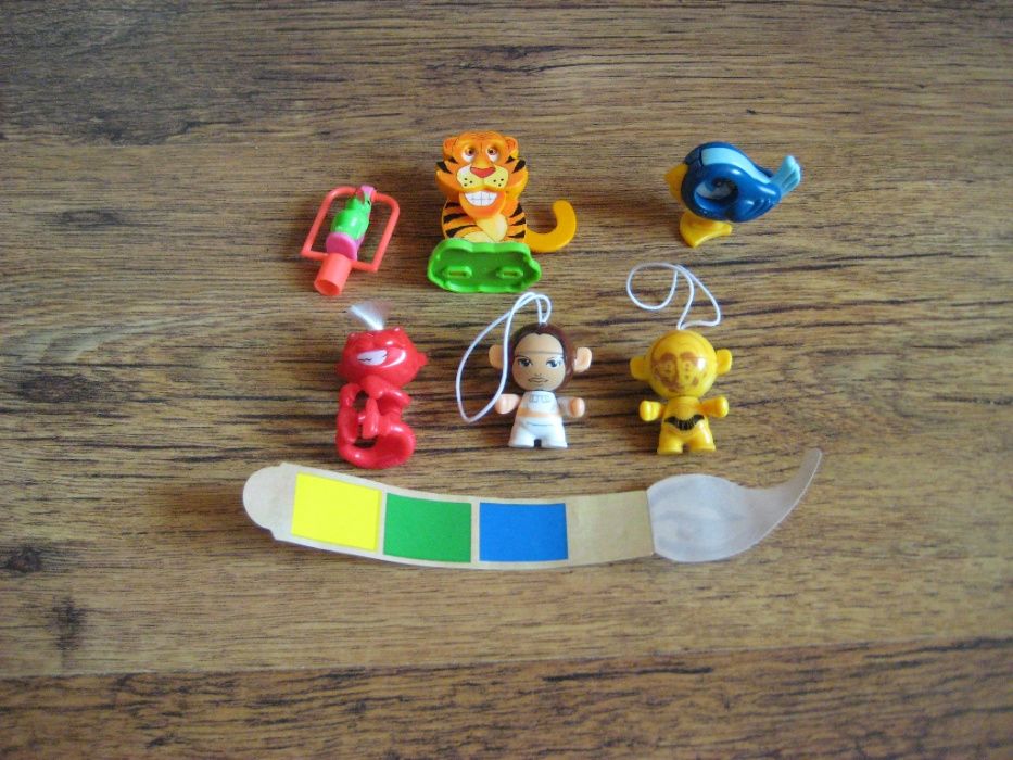 Играчки от шоколадови яйца Киндер Kinder