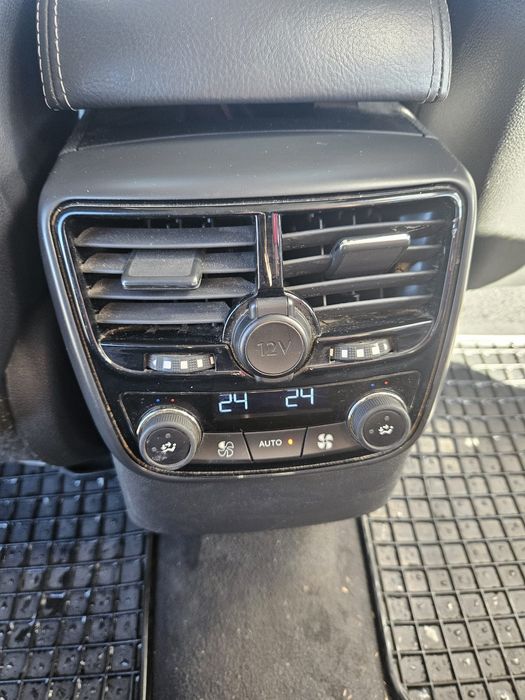 Vând Peugeot 508 Hybrid