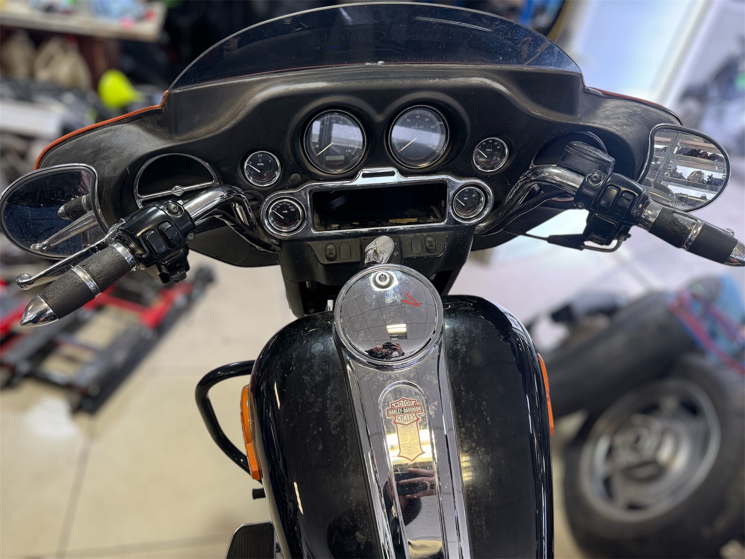 Harley Davidson Electra Glide 2006 на ЧАСТИ