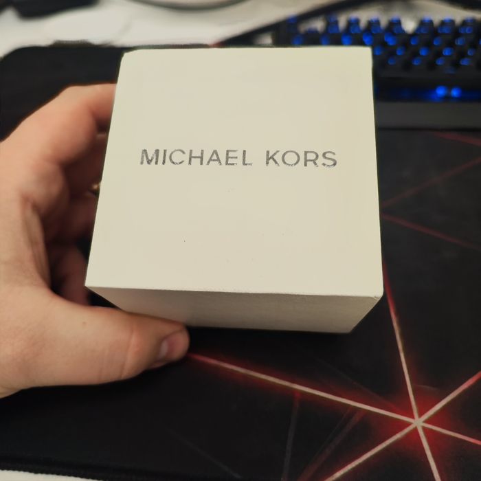 Дамски часовник Michael Kors MK3493 Slim Runway 42mm