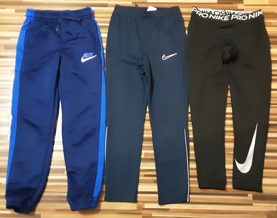 (М 137-147) NIKE оригинален екип 2части(35лв) долници(35лв) клин(45лв)