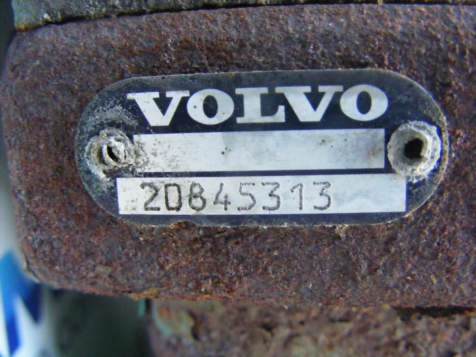 Compresor aer piese dezmembrari camioane Volvo