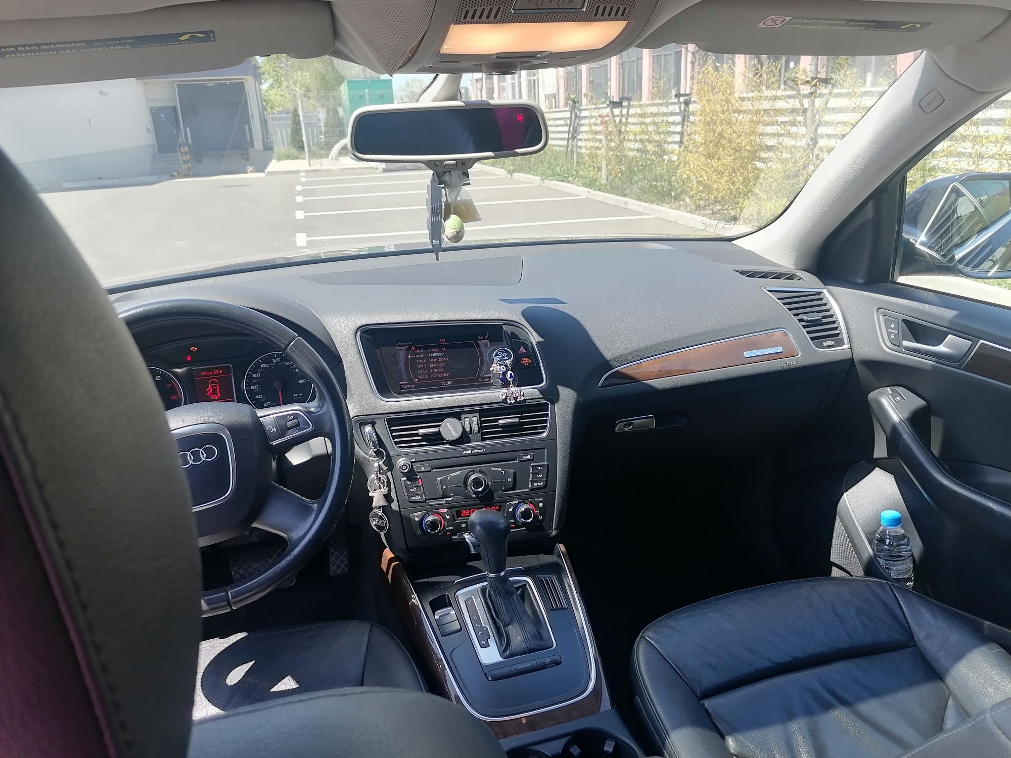 Продавам AUDI Q5 3.2FSI 2010г. БЕНЗИН / ГАЗ