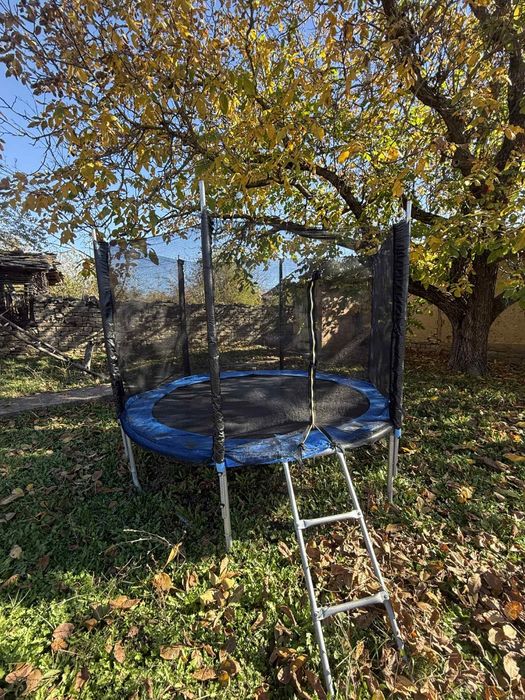 Батут за скачане