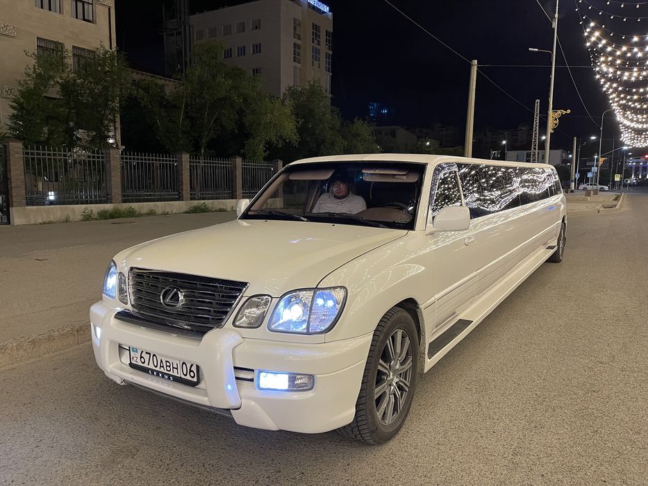 Продам лимузин Lexus LX 470