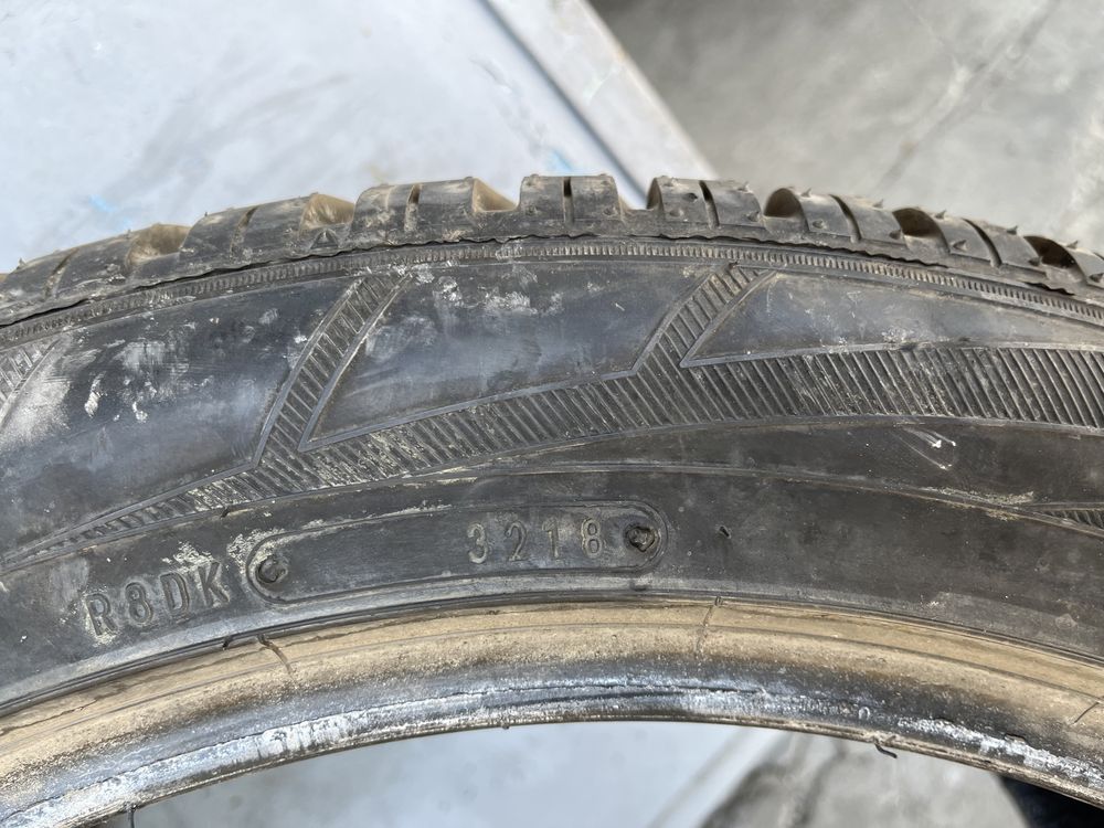 1 бр. зимна гума 295/40/20 Falken SUV DOT 3218