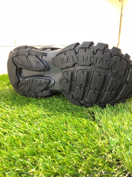 Balenciaga Track-Black