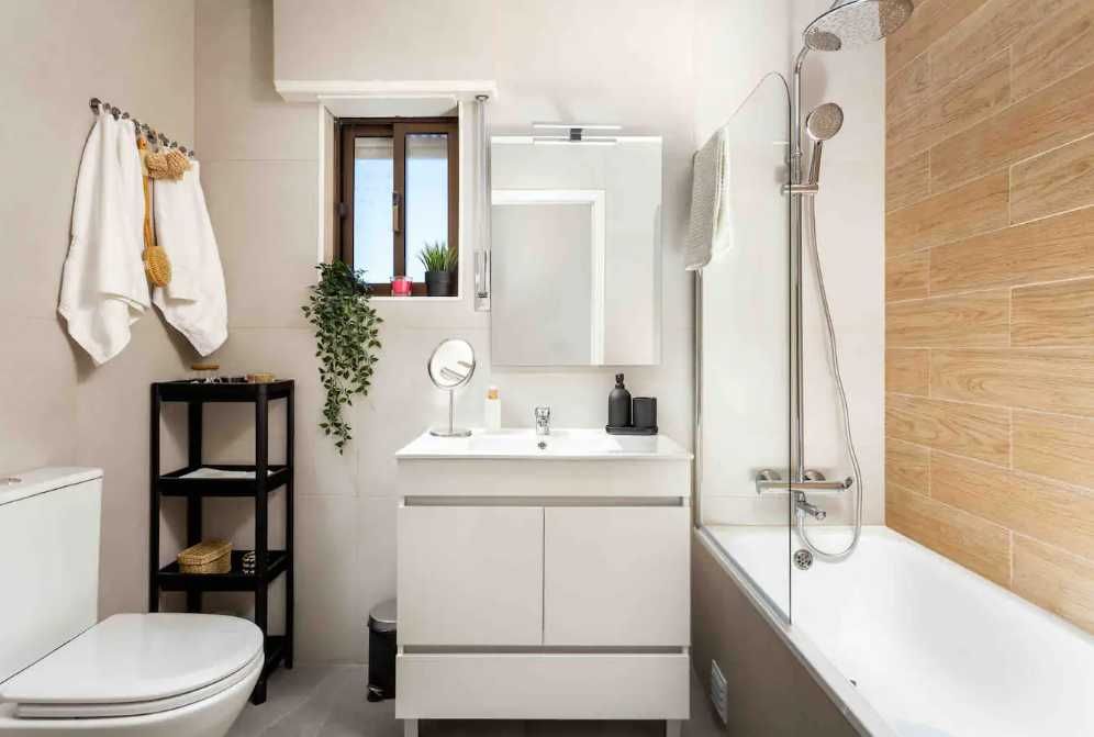 Дава се под наем Едностаен апартамент в Пловдив, Съдийски - 35 кв.м за 163.2 € - Снимка #1