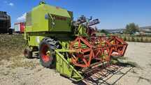Combina CLAAS Compact 30