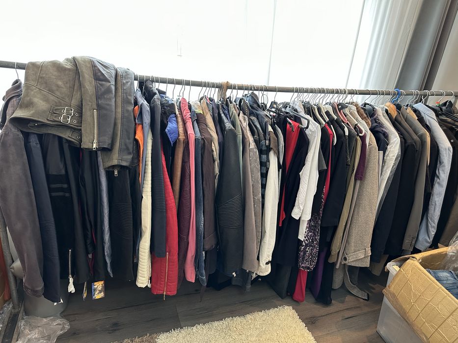 Haine ..se vinde tot din poze.