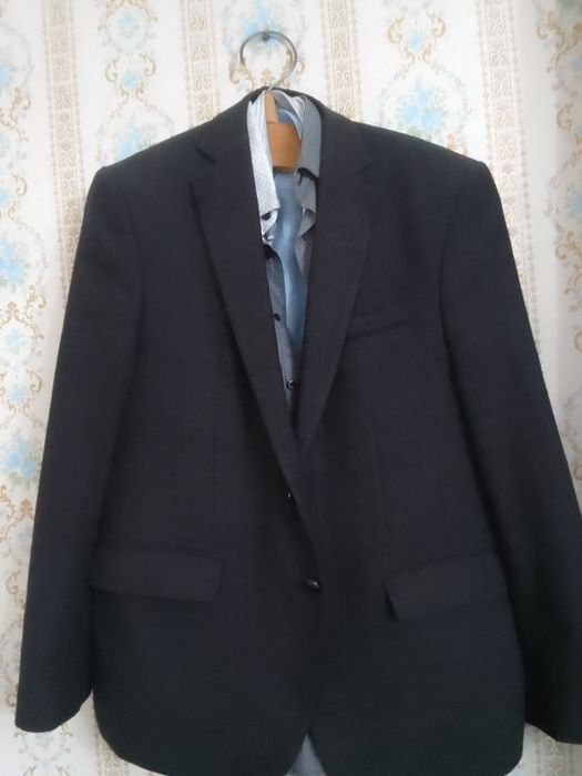 Костюм осень без брюк фирменный