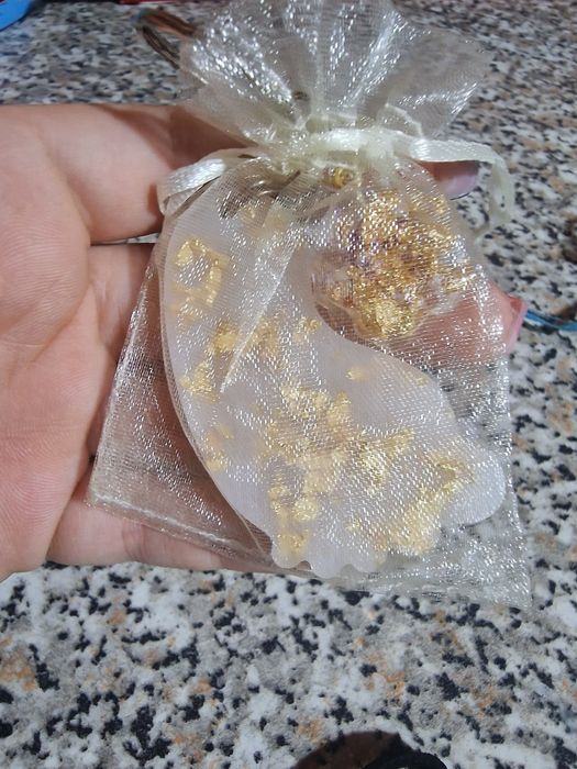 Brelocuri diferite modele