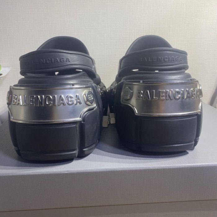 Crocs balenciaga