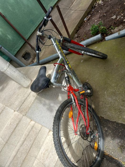 De vanzare bicicleta