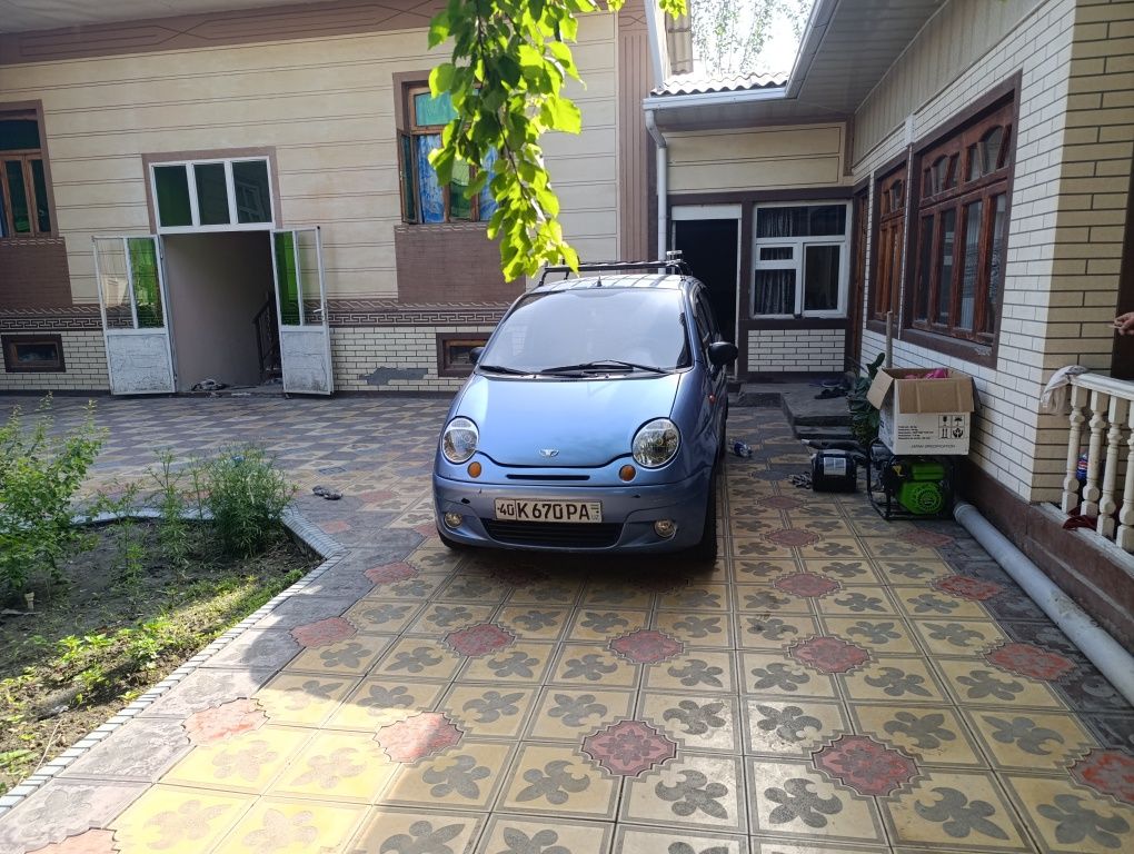 Mashina Matiz 2007yil sotiladi