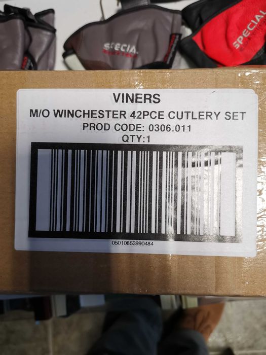 Комплект за хранене 42 части  Viners  Winchester