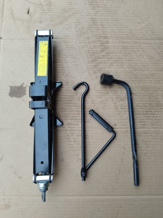 Cric Hyundai Elantra - I40/ KIA Optima-Niro/ Mazda 6