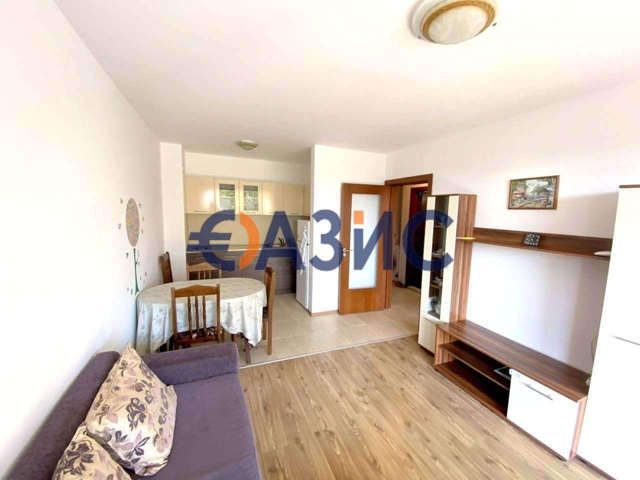 Продава се Двустаен апартамент в с. Равда, Област Бургас - 60 кв.м за 1232 €/кв.м - Снимка #1