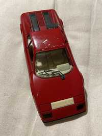 Модель авто Ferrari 512 винтаж