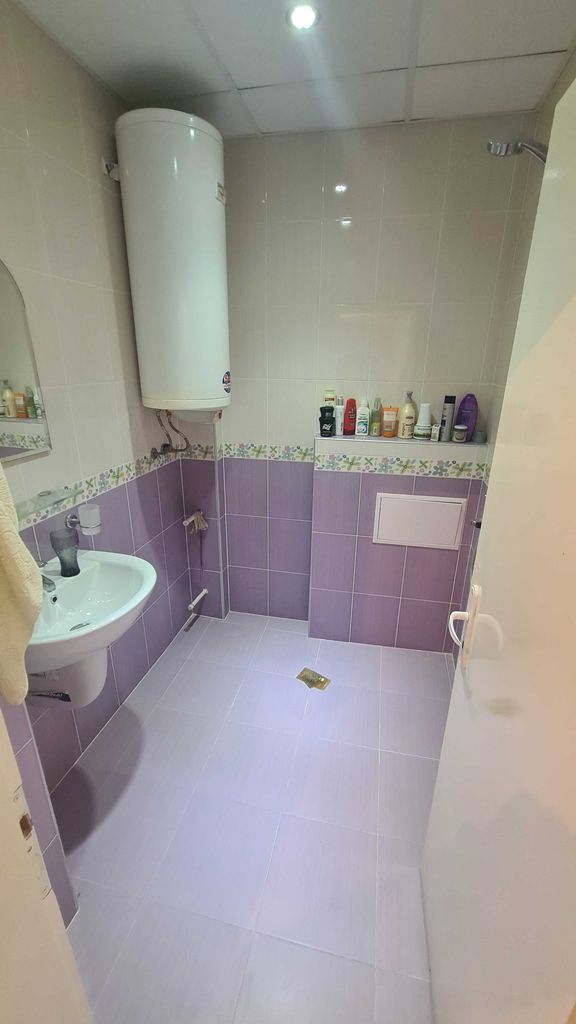 Продава се Двустаен апартамент в Разград, Бели Лом - 80 кв.м за 1212 €/кв.м - Снимка #6