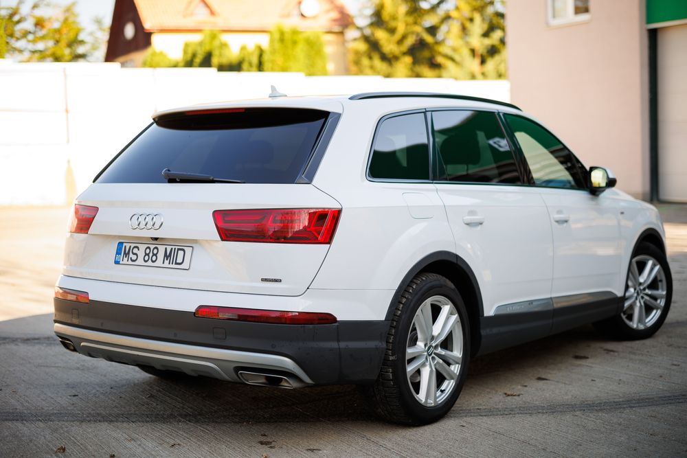 Vand Audi Q7 S-line Quatro 313cp