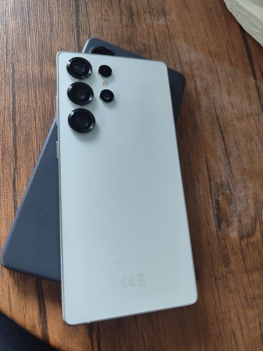 Vand samsung s25 si ceas samsung watch ultra