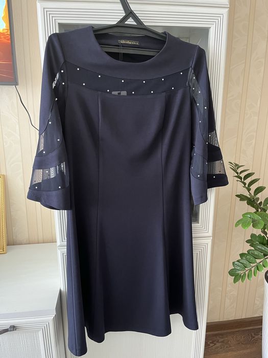 Платье новое с этикеткой