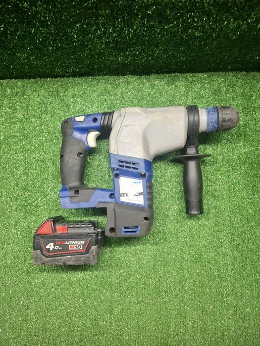 Перфоратор на Berner BACRHD с 4 ампера батерия (съвместим с Milwaukee)