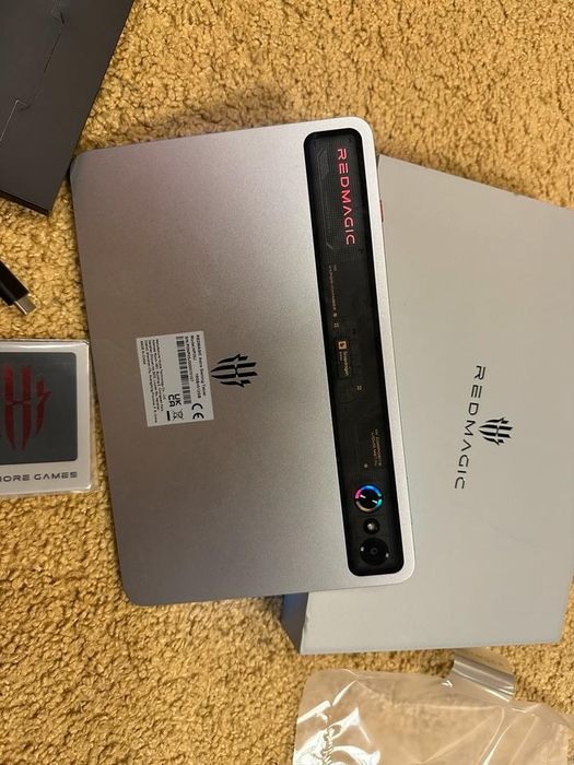 Tabletă de gaming REDMAGIC Astra – 16GB RAM / 512GB