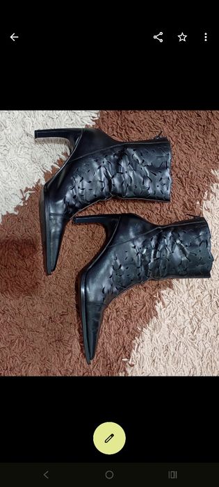 Botine negre, imitație de piele,dantelate, mărimea 37