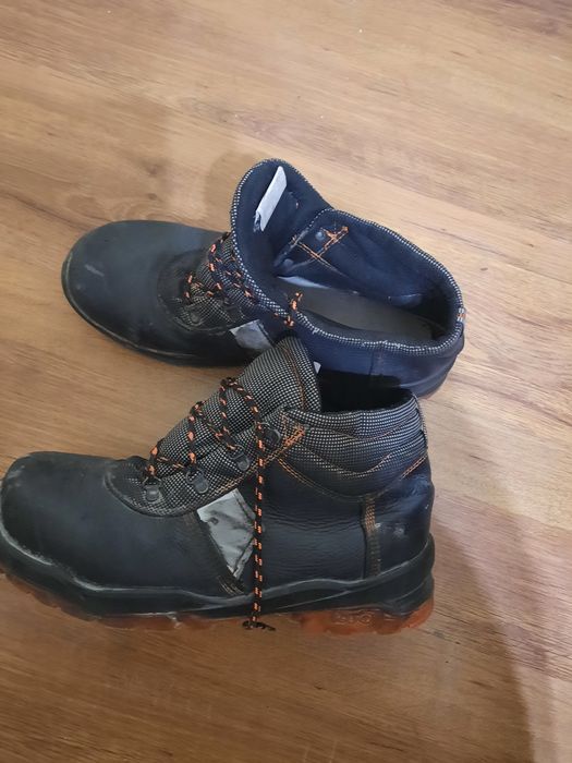 Продаётся рабочие батанки.