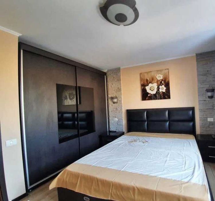 Дава се под наем Четиристаен апартамент в Пловдив, Южен - 96 кв.м за 229.5 € - Снимка #2