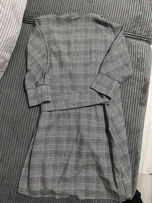 Rochie bershka marimea xs